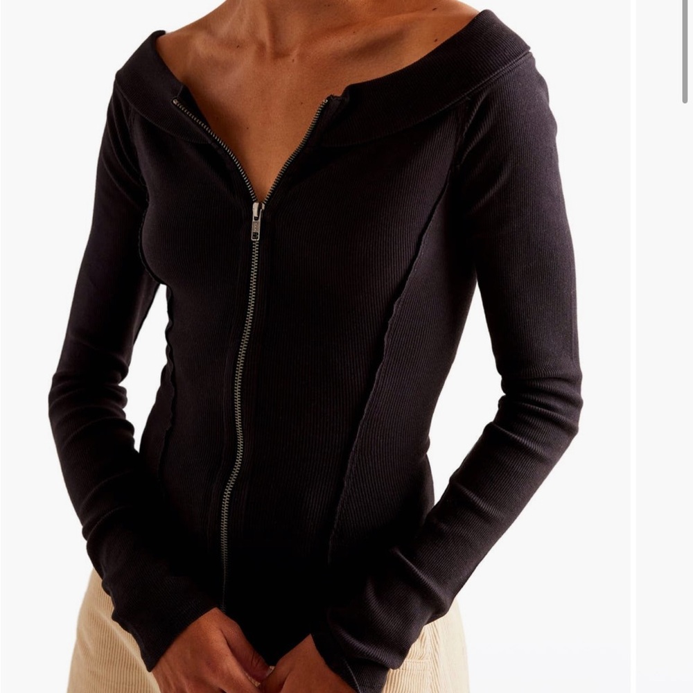 Free People eye candy off the shoulder long sleeve